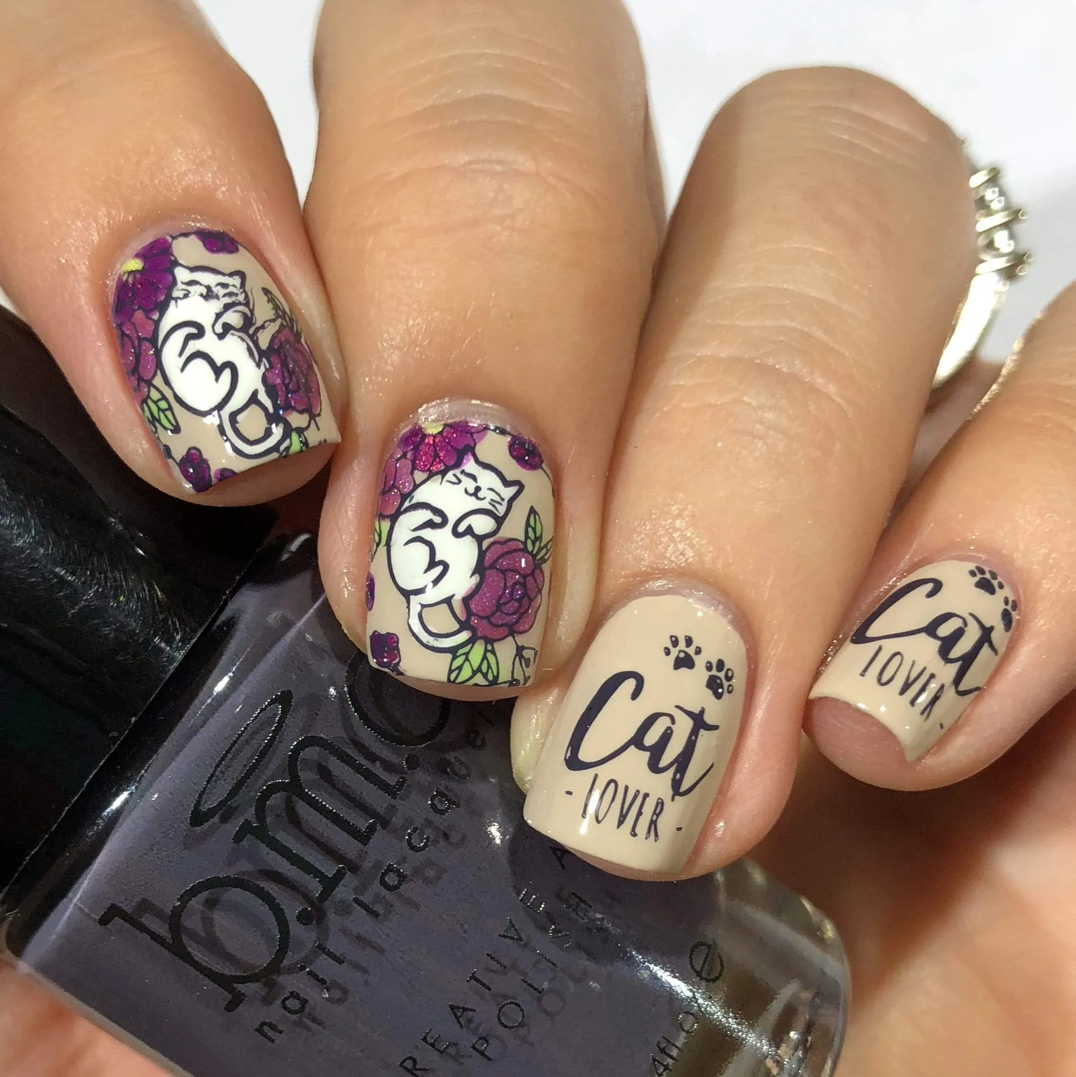 Artist Collaboration: MrsWhite8907 (m006) - Nail Stamping Plate