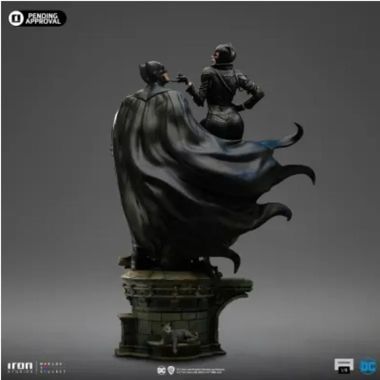 Batman And Catwoman DC Comics Diorama Scale 1/6