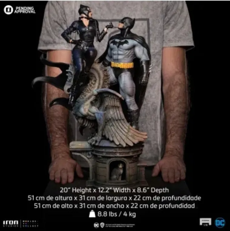 Batman And Catwoman DC Comics Diorama Scale 1/6