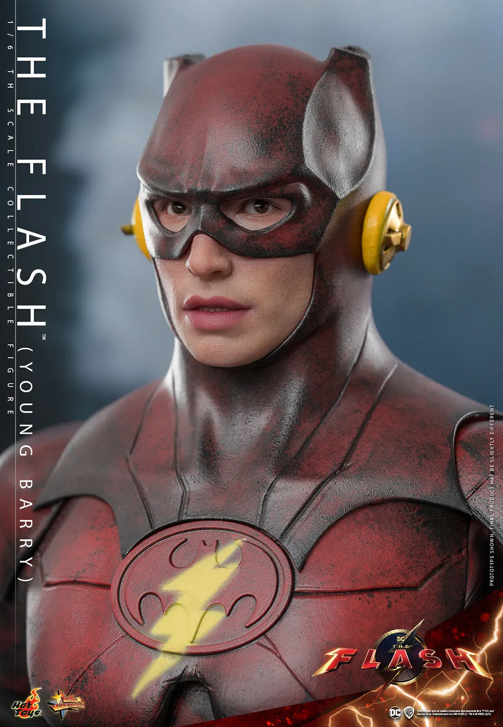 Hot Toys - The Flash (2023) - The Flash (Young Barry)