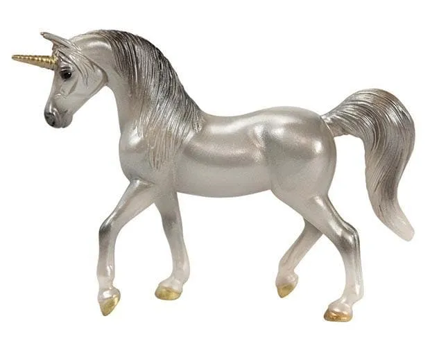 Stablemates Mystery Horse Crazy Unicorn Surprise Display