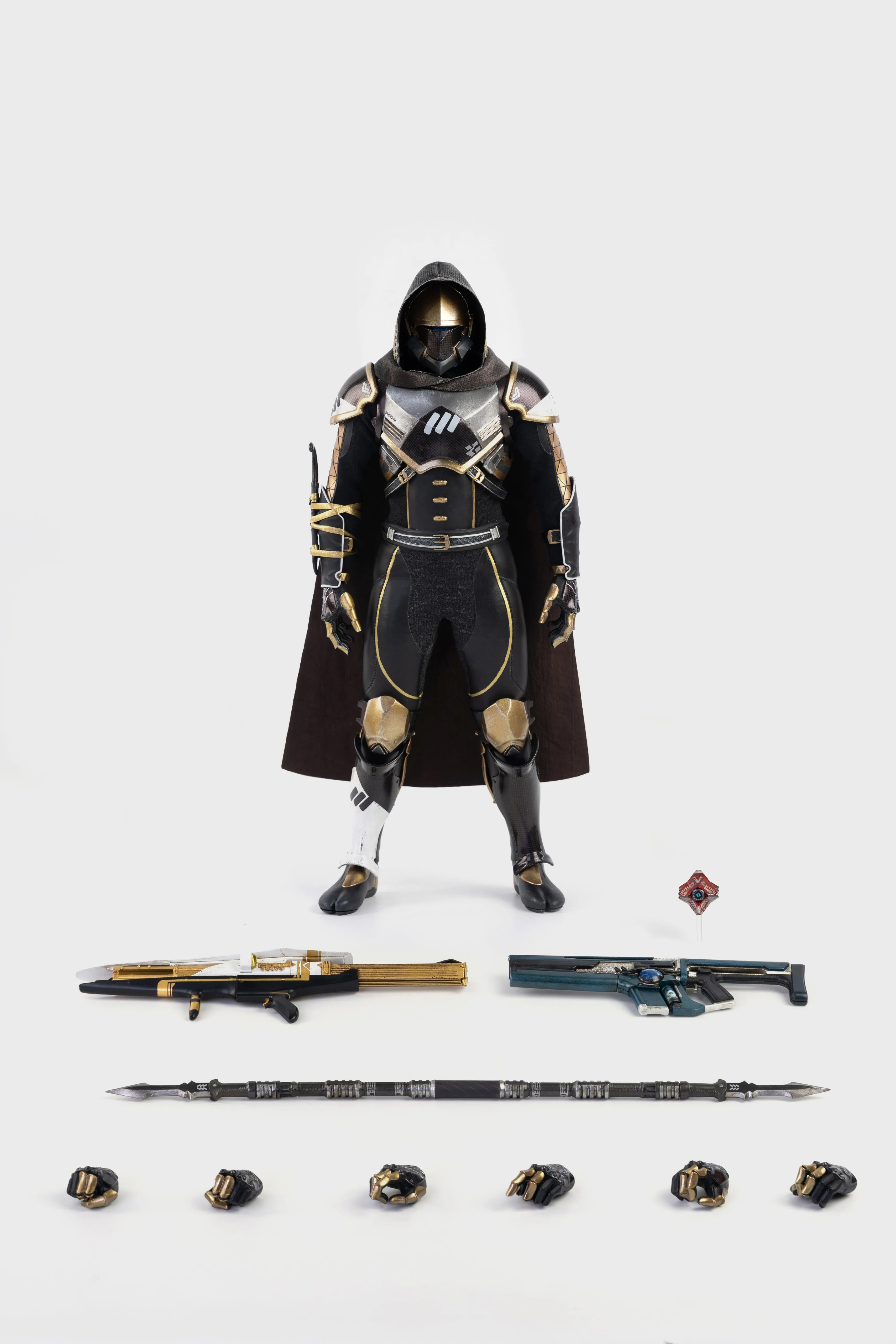 Threezero - Destiny 2 - Hunter Sovereign (Golden Trace Shader)