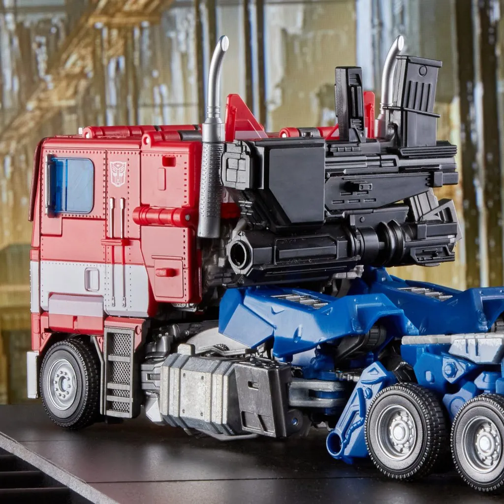 Transformers: Masterpiece Movie Series - Bumblebee (2018) - MPM-12 Optimus Prime Action Figure F1818