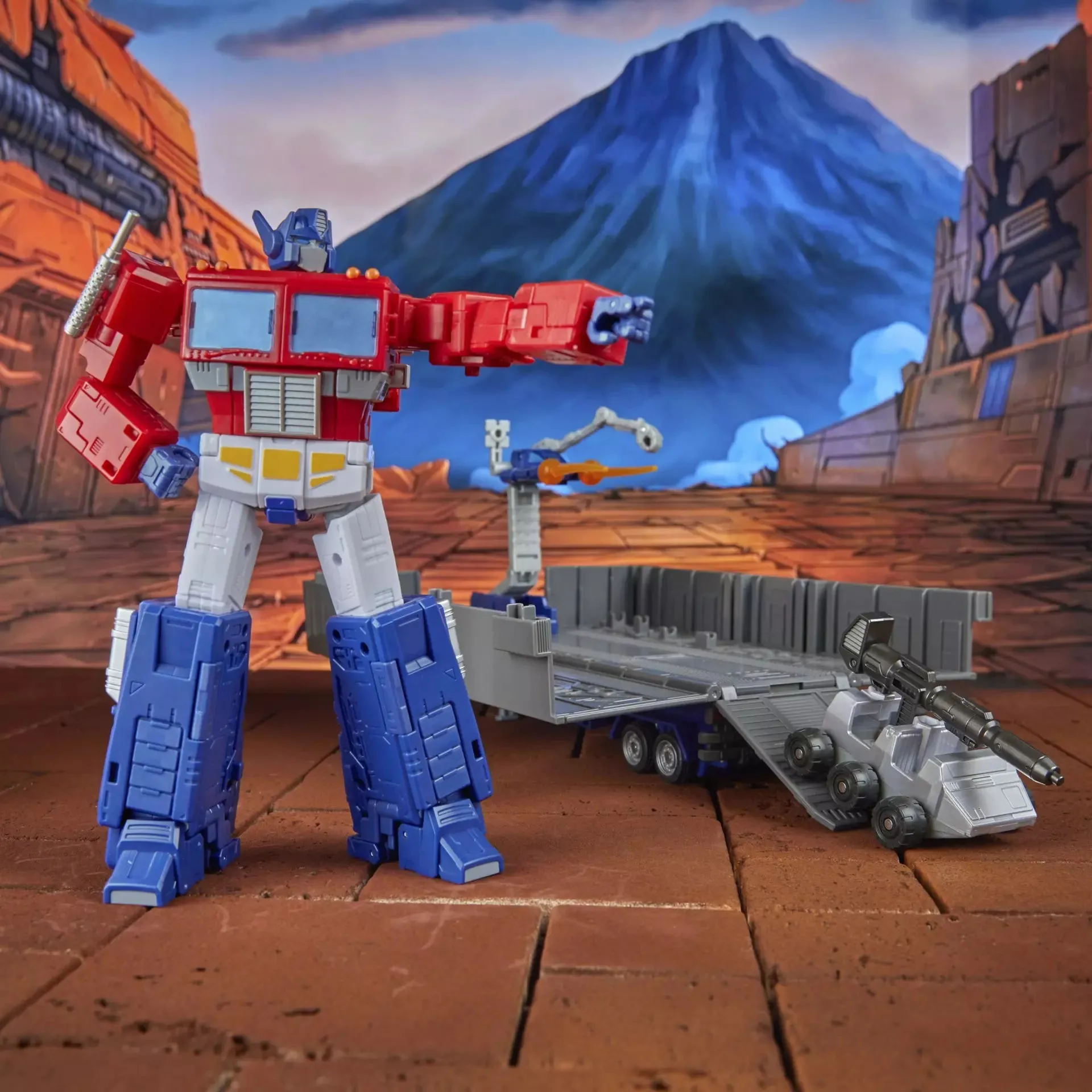 Transformers: Studio Series 86-31 - Commander Class Optimus Prime Action Figure (F8514) LAST ONE!