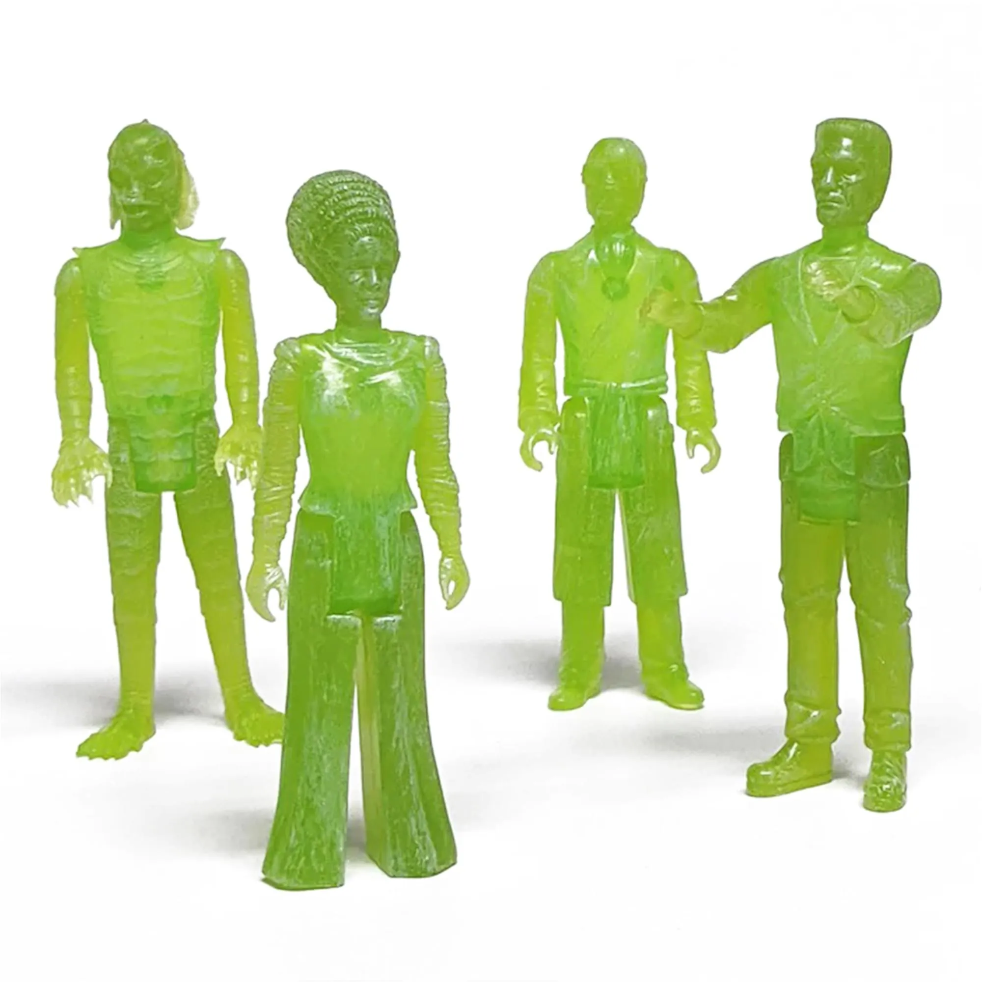 Universal Monsters Haunted Crypt (Glow In The Dark Edition) ReAction Figure Set